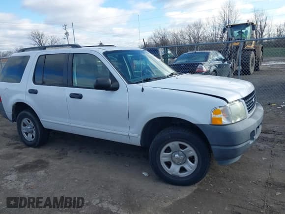 ✅ 2003 Ford Explorer XLS • VIN: 1FMZU72K43ZA48714 • Lot: 41239808. Wystawiony na IAAI z przebiegiem 78 364 mil. Bezpłatny archiwum sprzedaży aukcyjnych z USA i szczegółowy raport historii pojazdu na DreamBid. Zdjęcie 13.