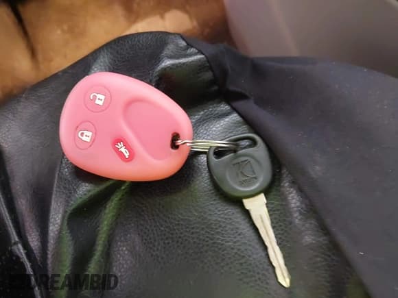 ✅ 2004 Saturn VUE • VIN: 5GZCZ23D74S844946 • Lot: 42107353. Wystawiony na IAAI z przebiegiem 255 622 mil. Bezpłatny archiwum sprzedaży aukcyjnych z USA i szczegółowy raport historii pojazdu na DreamBid. Zdjęcie 11.