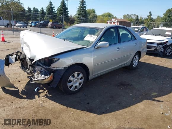 ✅ 2004 Toyota Camry LE • VIN: 4T1BE30K74U861439 • Lot: 43380963. Listed on IAAI with 135,892 mi. Free auction sales archive from the USA and detailed vehicle history report at DreamBid. Image 2.