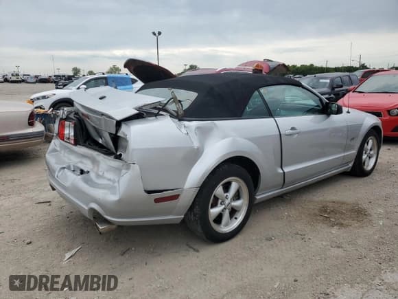 ✅ 2007 Ford Mustang GT Deluxe • VIN: 1ZVHT85H275317196 • Lot: 65125284. Listed on Copart with 68,240 mi. Free auction sales archive from the USA and detailed vehicle history report at DreamBid. Image 3.