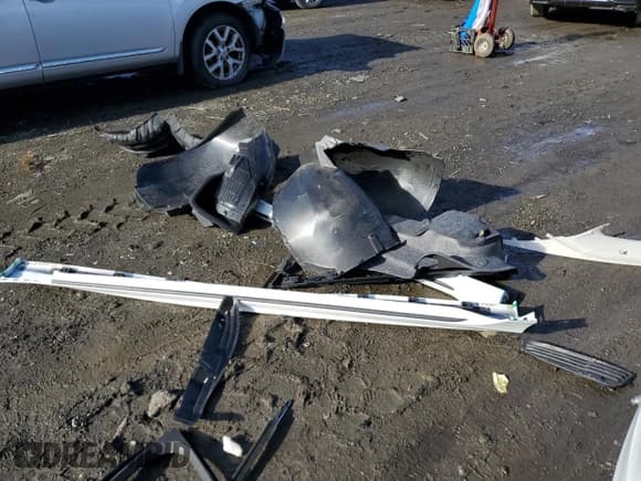 ✅ 2024 Volvo S90 Recharge Plug-In Hybrid Ultimate • VIN: LVYH60AF9RP401077 • Лот: 80315544. Опубликован ранее на Copart с пробегом 248 миль. Бесплатный доступ к архиву аукционных продаж из США и подробный отчёт об истории автомобиля на DreamBid. Изображение 12.