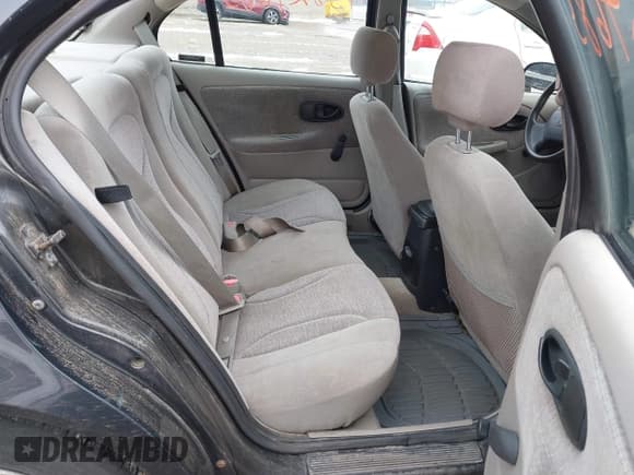 ✅ 2002 Saturn SL • VIN: 1G8ZK527X2Z197969 • Lot: 43824685. Listed on IAAI with 150,270 mi. Free auction sales archive from the USA and detailed vehicle history report at DreamBid. Image 8.