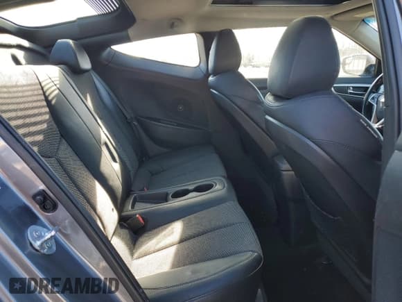 ✅ 2014 Hyundai Veloster • VIN: KMHTC6AD8EU182776 • Lot: 42816265. Wystawiony na Copart z przebiegiem 115 887 mil. Bezpłatny archiwum sprzedaży aukcyjnych z USA i szczegółowy raport historii pojazdu na DreamBid. Zdjęcie 10.