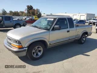 1999 Chevrolet S-10 LS Xtreme с VIN 1GCCS1943X8191461, выставлен на аукционе Copart как лот 52385065 с пробегом 205 304 миль миль и Списание • Salvage title. История ставок и продаж доступна на DreamBid. Изображение 1.