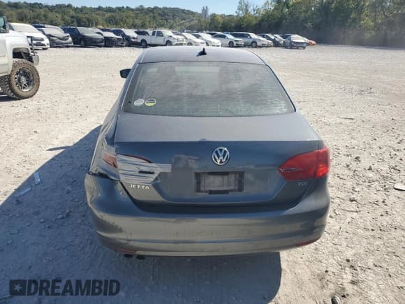 ✅ 2014 Volkswagen Jetta TDI • VIN: 3VWLL7AJ2EM402902 • Lot: 85298875. Wystawiony na Copart z przebiegiem 136 064 mil. Bezpłatny archiwum sprzedaży aukcyjnych z USA i szczegółowy raport historii pojazdu na DreamBid. Zdjęcie 6.