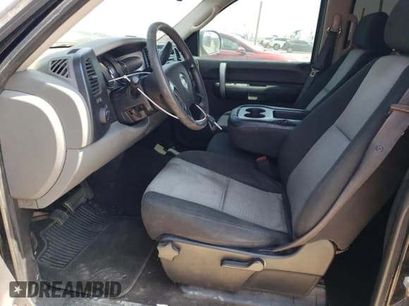 ✅ 2009 Chevrolet Silverado 1500 LS • VIN: 3GCEC13C09G178105 • Lot: 71270704. Listed on Copart with 142,609 mi. Free auction sales archive from the USA and detailed vehicle history report at DreamBid. Image 7.