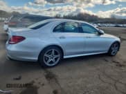 ✅ 2019 Mercedes-Benz E 300 • VIN: WDDZF4KBXKA626637 • Lot: 91657495. Listed on Copart with 111,965 mi. Free auction sales archive from the USA and detailed vehicle history report at DreamBid. Image 3.