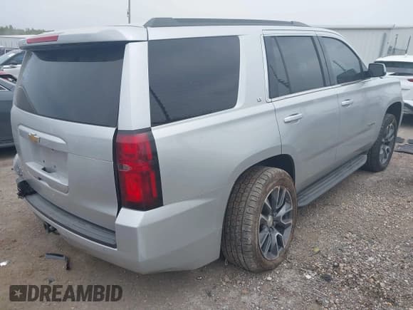 ✅ 2018 Chevrolet Tahoe LT • VIN: 1GNSCBKC8JR133855 • Lot: 42075312. Listed on IAAI with 61,534 mi. Free auction sales archive from the USA and detailed vehicle history report at DreamBid. Image 4.