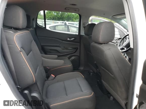 ✅ 2021 GMC Acadia AT4 • VIN: 1GKKNLLS6MZ121632 • Lot: 69590325. Wystawiony na Copart z przebiegiem 48 517 mil. Bezpłatny archiwum sprzedaży aukcyjnych z USA i szczegółowy raport historii pojazdu na DreamBid. Zdjęcie 11.