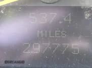 ✅ 2001 Mercedes-Benz E 320 • VIN: WDBJF65JX1B287553 • Лот: 42798276. Опубликован ранее на IAAI с пробегом 297 775 миль. Бесплатный доступ к архиву аукционных продаж из США и подробный отчёт об истории автомобиля на DreamBid. Изображение 7.