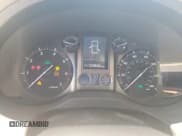 ✅ 2014 Lexus GX 460 Luxury • VIN: JTJJM7FX2E5076865 • Lot: 82409585. Wystawiony na Copart z przebiegiem 129 505 mil. Bezpłatny archiwum sprzedaży aukcyjnych z USA i szczegółowy raport historii pojazdu na DreamBid. Zdjęcie 9.