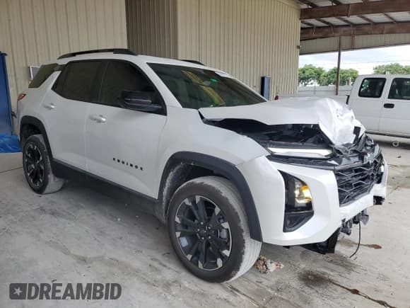 ✅ 2025 Chevrolet Equinox FWD RS • VIN: 3GNAXLEG1SL116294 • Lot: 65972745. Wystawiony na Copart z przebiegiem 4 395 mil. Bezpłatny archiwum sprzedaży aukcyjnych z USA i szczegółowy raport historii pojazdu na DreamBid. Zdjęcie 4.