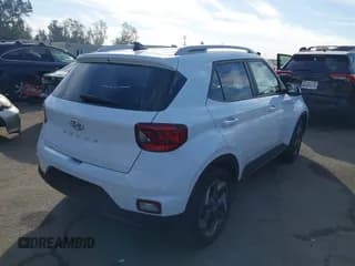 ✅ 2021 Hyundai Venue SEL • VIN: KMHRC8A3XMU064482 • Lot: 41482558. Listed on IAAI with 17,205 mi. Free auction sales archive from the USA and detailed vehicle history report at DreamBid. Image 4.