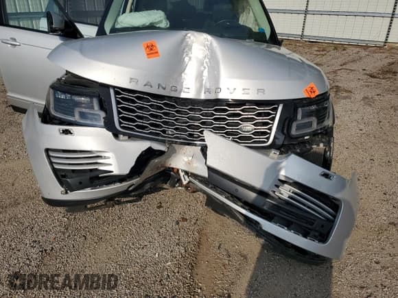 ✅ 2019 Land Rover Range Rover • VIN: SALGS2RE3KA530410 • Lot: 67732404. Listed on Copart with Not provided. Free auction sales archive from the USA and detailed vehicle history report at DreamBid. Image 13.