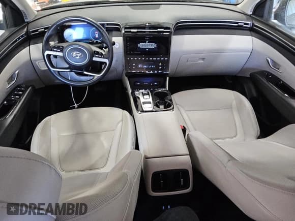 ✅ 2024 Hyundai Tucson Limited • VIN: 5NMJECDE5RH353585 • Lot: 80776264. Wystawiony na Copart z przebiegiem 35 759 mil. Bezpłatny archiwum sprzedaży aukcyjnych z USA i szczegółowy raport historii pojazdu na DreamBid. Zdjęcie 8.