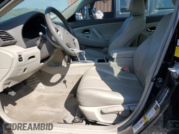 2011 Toyota Camry LE с VIN 4T4BF3EKXBR182709, выставлен на аукционе Copart как лот 72034245 с пробегом 267 188 миль миль и Чистый • Clean title. История ставок и продаж доступна на DreamBid. Изображение 7.