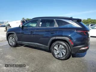 ✅ 2022 Hyundai Tucson Blue • VIN: KM8JBCA19NU015499 • Lot: 69844414. Wystawiony na Copart z przebiegiem 43 038 mil. Bezpłatny archiwum sprzedaży aukcyjnych z USA i szczegółowy raport historii pojazdu na DreamBid. Zdjęcie 2.