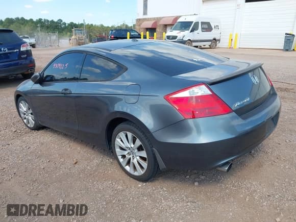 ✅ 2008 Honda Accord EX-L • VIN: 1HGCS22818A011084 • Lot: 43179125. Wystawiony na IAAI z przebiegiem 280 748 mil. Bezpłatny archiwum sprzedaży aukcyjnych z USA i szczegółowy raport historii pojazdu na DreamBid. Zdjęcie 3.