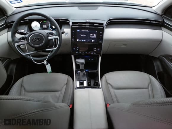 ✅ 2022 Hyundai Tucson SEL • VIN: 5NMJF3AE1NH064781 • Lot: 47164013. Wystawiony na Copart z przebiegiem 23 078 mil. Bezpłatny archiwum sprzedaży aukcyjnych z USA i szczegółowy raport historii pojazdu na DreamBid. Zdjęcie 8.