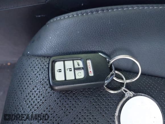 ✅ 2021 Honda Passport EX-L • VIN: 5FNYF8H57MB022083 • Lot: 42399294. Listed on IAAI with 61,014 mi. Free auction sales archive from the USA and detailed vehicle history report at DreamBid. Image 11.