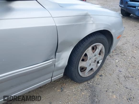 ✅ 2005 Hyundai Elantra GLS • VIN: KMHDN46D25U932331 • Lot: 41727007. Wystawiony na IAAI z przebiegiem 172 422 mil. Bezpłatny archiwum sprzedaży aukcyjnych z USA i szczegółowy raport historii pojazdu na DreamBid. Zdjęcie 17.