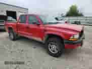 2004 Dodge Dakota Sport с VIN 1D7HG38N14S782910, выставлен на аукционе Copart как лот 71721485 с пробегом 234 472 миль миль и На запчасти • Non repairable. История ставок и продаж доступна на DreamBid. Изображение 4.
