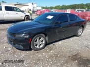✅ 2020 Dodge Charger SXT • VIN: 2C3CDXBG5LH211428 • Lot: 43094942. Wystawiony na IAAI z przebiegiem 105 934 mil. Bezpłatny archiwum sprzedaży aukcyjnych z USA i szczegółowy raport historii pojazdu na DreamBid. Zdjęcie 2.