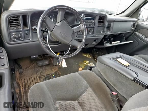 ✅ 2003 Chevrolet Silverado 2500HD LS • VIN: 1GCHC29U93E331260 • Lot: 59933585. Listed on Copart with Not provided. Free auction sales archive from the USA and detailed vehicle history report at DreamBid. Image 8.