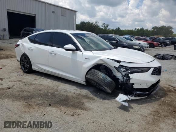 ✅ 2025 Acura Integra w/A-Spec Package • VIN: 19UDE4H39SA015717 • Lot: 69220305. Wystawiony na Copart z przebiegiem 692 mil. Bezpłatny archiwum sprzedaży aukcyjnych z USA i szczegółowy raport historii pojazdu na DreamBid. Zdjęcie 4.