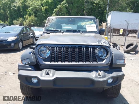 ✅ 2024 Jeep Wrangler Sport S • VIN: 1C4PJXDNXRW360994 • Лот: 42508320. Опубликован ранее на IAAI с пробегом 11 087 миль. Бесплатный доступ к архиву аукционных продаж из США и подробный отчёт об истории автомобиля на DreamBid. Изображение 13.