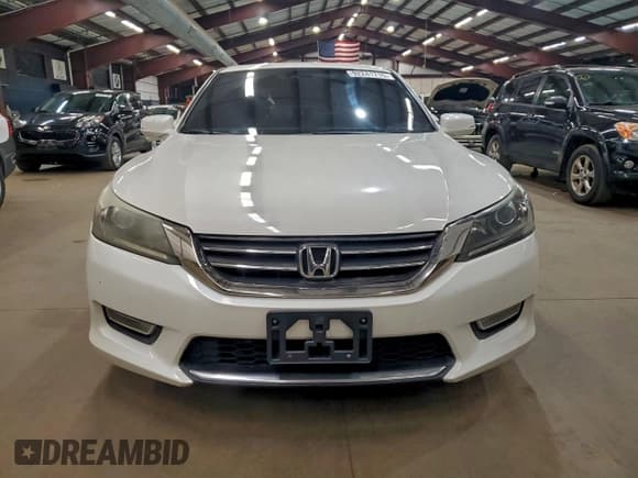 ✅ 2013 Honda Accord EX-L • VIN: 1HGCR2F87DA150071 • Лот: 92241715. Опубликован ранее на Copart с пробегом 113 634 миль. Бесплатный доступ к архиву аукционных продаж из США и подробный отчёт об истории автомобиля на DreamBid. Изображение 5.