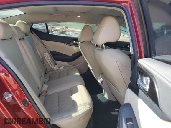 ✅ 2023 Nissan Maxima Platinum • VIN: 1N4AA6FV2PC507438 • Lot: 73035204. Listed on Copart with 16,735 mi. Free auction sales archive from the USA and detailed vehicle history report at DreamBid. Image 10.