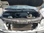 ✅ 2013 Mercedes-Benz Sprinter Cargo • VIN: WD3PE7CC9D5772062 • Lot: 67015685. Wystawiony na Copart z przebiegiem 126 682 mil. Bezpłatny archiwum sprzedaży aukcyjnych z USA i szczegółowy raport historii pojazdu na DreamBid. Zdjęcie 12.