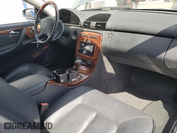 ✅ 2005 Mercedes-Benz CL 500 • VIN: WDBPJ75J55A046817 • Lot: 53755455. Listed on Copart with 178,198 mi. Free auction sales archive from the USA and detailed vehicle history report at DreamBid. Image 8.