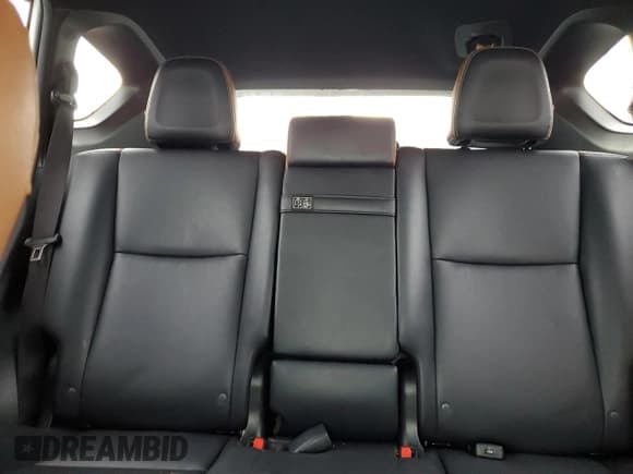 ✅ 2018 Toyota RAV4 Hybrid SE • VIN: JTMJJREVXJD178308 • Lot: 81255175. Listed on Copart with 90,757 mi. Free auction sales archive from the USA and detailed vehicle history report at DreamBid. Image 10.