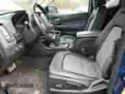 2020 Chevrolet Colorado 4WD Z71 с VIN 1GCHTDEN7L1140874, выставлен на аукционе Copart как лот 54121335 с пробегом 38 875 миль миль и Списание • Salvage title. История ставок и продаж доступна на DreamBid. Изображение 7.