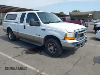 ✅ 2000 Ford F-250 XL • VIN: 1FTNX20F2YEB01699 • Lot: 42458480. Wystawiony na IAAI z przebiegiem 407 907 mil. Bezpłatny archiwum sprzedaży aukcyjnych z USA i szczegółowy raport historii pojazdu na DreamBid. Zdjęcie 1.