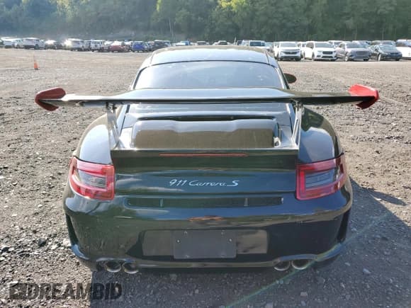 ✅ 2007 Porsche 911 Carrera S • VIN: WP0AB29917S730171 • Lot: 81010955. Wystawiony na Copart z przebiegiem 86 413 mil. Bezpłatny archiwum sprzedaży aukcyjnych z USA i szczegółowy raport historii pojazdu na DreamBid. Zdjęcie 6.