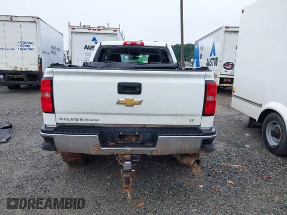 ✅ 2017 Chevrolet Silverado 2500HD LT • VIN: 1GC1KVEY4HF182790 • Lot: 42357385. Wystawiony na IAAI z przebiegiem 189 755 mil. Bezpłatny archiwum sprzedaży aukcyjnych z USA i szczegółowy raport historii pojazdu na DreamBid. Zdjęcie 16.