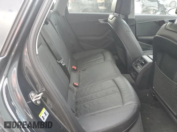 ✅ 2017 Audi allroad A4 Prestige • VIN: WA19NAF49HA165845 • Лот: 42526305. Опубликован ранее на Copart с пробегом 54 992 миль. Бесплатный доступ к архиву аукционных продаж из США и подробный отчёт об истории автомобиля на DreamBid. Изображение 10.