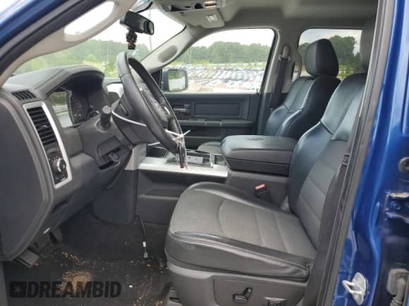 2009 Dodge 1500 Laramie с VIN 1D3HB13T39S812426, выставлен на аукционе Copart как лот 59474725 с пробегом 109 850 миль миль и Списание • Salvage title. История ставок и продаж доступна на DreamBid. Изображение 7.