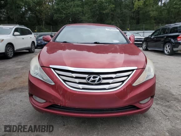 ✅ 2011 Hyundai Sonata SE • VIN: 5NPEC4AC0BH260725 • Lot: 73853884. Listed on Copart with 232,178 mi. Free auction sales archive from the USA and detailed vehicle history report at DreamBid. Image 5.