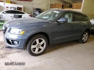 ✅ 2009 Audi Q5 Premium • VIN: WA1KK78R19A027319 • Lot: 90882135. Wystawiony na Copart z przebiegiem 150 105 mil. Bezpłatny archiwum sprzedaży aukcyjnych z USA i szczegółowy raport historii pojazdu na DreamBid. Zdjęcie 1.