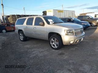 ✅ 2009 Chevrolet Suburban • VIN: 3GNFK36319G100079 • Lot: 43715809. Listed on IAAI with Not provided. Free auction sales archive from the USA and detailed vehicle history report at DreamBid. Image 1.