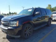 ✅ 2007 Chevrolet Suburban LT • VIN: 3GNFC16067G313792 • Lot: 43591462. Listed on IAAI with 167,417 mi. Free auction sales archive from the USA and detailed vehicle history report at DreamBid. Image 2.