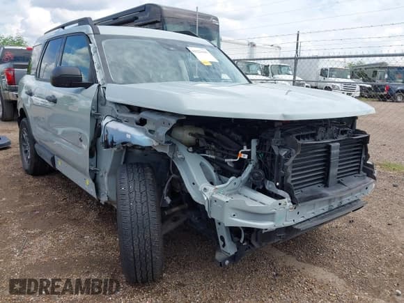 ✅ 2024 Ford Bronco Sport Big Bend • VIN: 3FMCR9B65RRF38677 • Lot: 43223141. Wystawiony na IAAI z przebiegiem 39 485 mil. Bezpłatny archiwum sprzedaży aukcyjnych z USA i szczegółowy raport historii pojazdu na DreamBid. Zdjęcie 6.