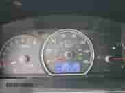 2010 Hyundai Elantra GLS z VIN KMHDU4AD3AU133419, wystawiony jako Copart lot #73212124 z przebiegiem 131 515 mil mil oraz Szkoda całkowita • Salvage title. Historia ofert i sprzedaży dostępna na DreamBid. Obrazek 9.