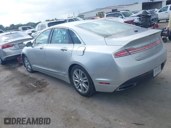✅ 2015 Lincoln MKZ • VIN: 3LN6L2G95FR615925 • Lot: 42344017. Wystawiony na IAAI z przebiegiem 162 912 mil. Bezpłatny archiwum sprzedaży aukcyjnych z USA i szczegółowy raport historii pojazdu na DreamBid. Zdjęcie 3.