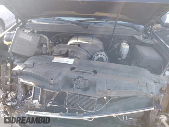 ✅ 2011 Chevrolet Tahoe LTZ • VIN: 1GNSKCE04BR270173 • Lot: 43614056. Listed on IAAI with 232,843 mi. Free auction sales archive from the USA and detailed vehicle history report at DreamBid. Image 10.