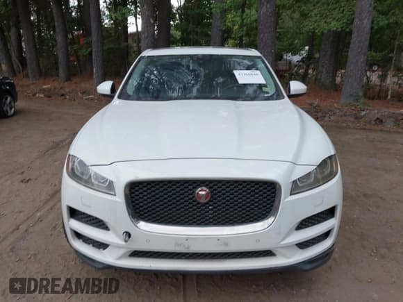 ✅ 2017 Jaguar F-Pace 35t Prestige • VIN: SADCK2BV4HA062345 • Лот: 43366840. Опубликован ранее на IAAI с пробегом 102 049 миль. Бесплатный доступ к архиву аукционных продаж из США и подробный отчёт об истории автомобиля на DreamBid. Изображение 13.